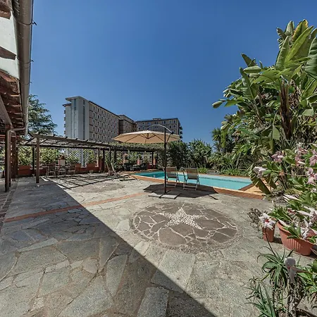 Sweetwater - Pool - Solarium - Smart Tv Savona