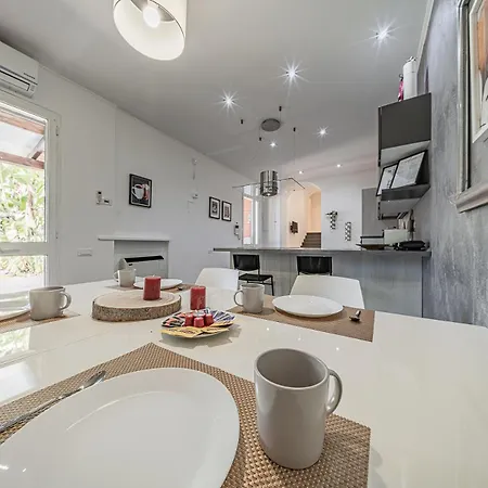 Apartment Sweetwater - Pool - Solarium - Smart Tv